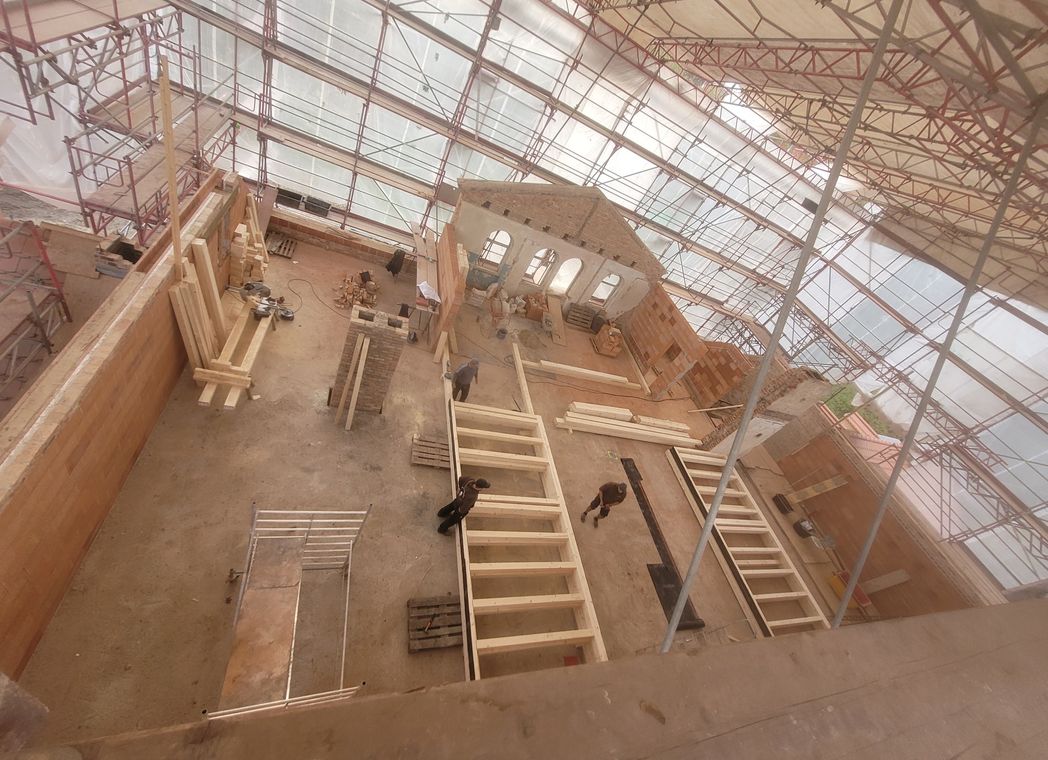 Dachstuhl und Holzbau