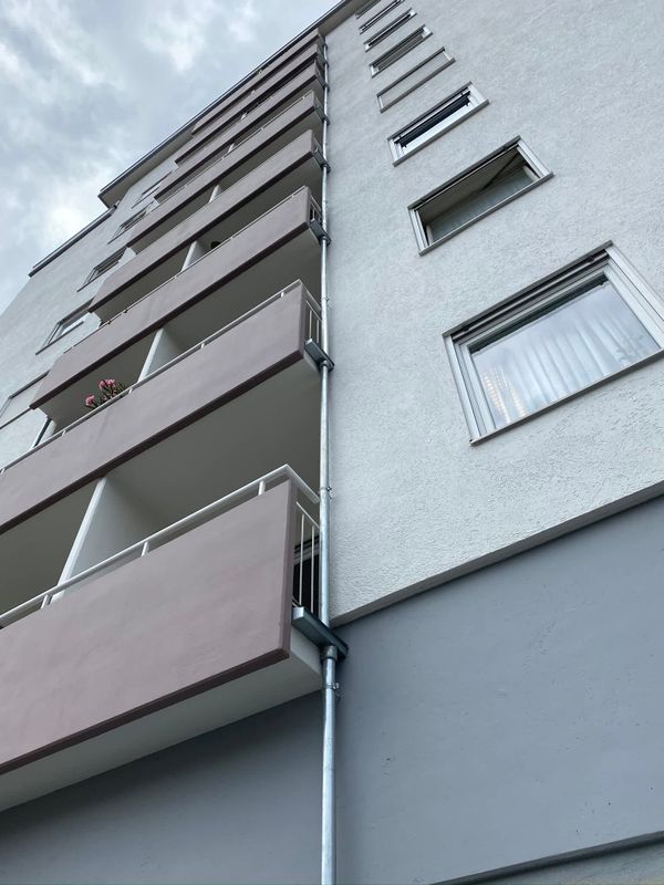 Klempnerarbeiten am Dach