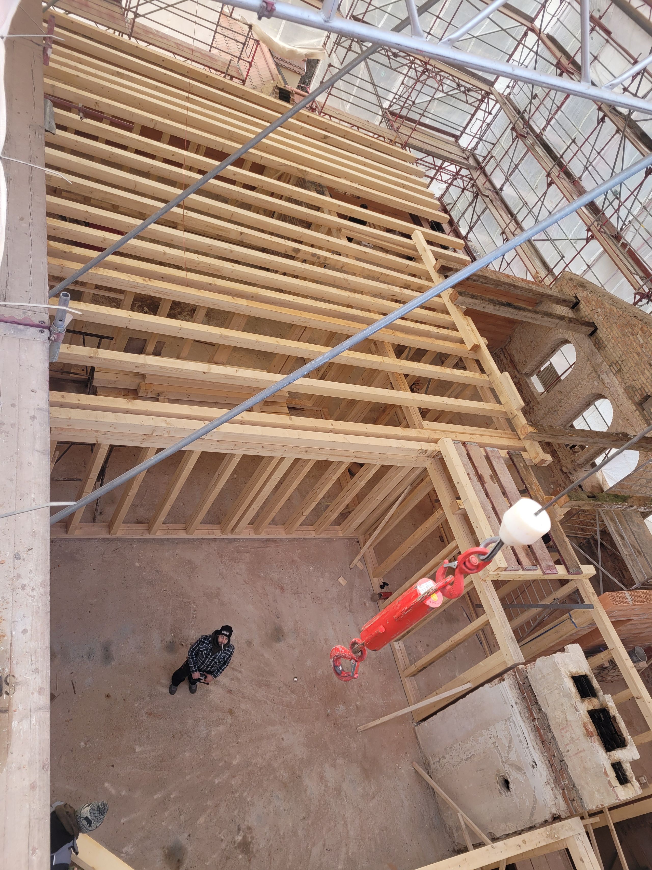 Dachstuhl und Holzbau