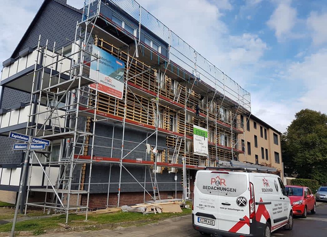 Dachsanierung und Schieferfassade